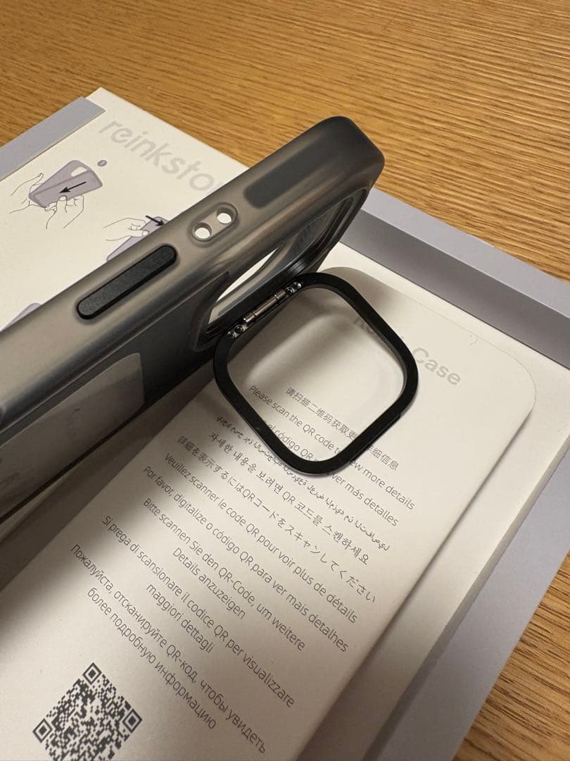 ReinkCase C2 4色スクリーン　iphone16Pro ブラック 傷有
