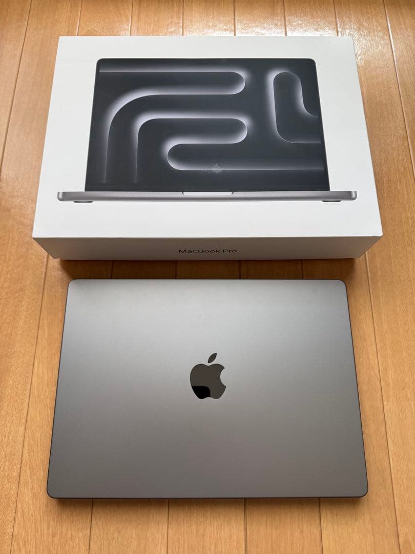 MacBook Pro M1 Pro 14インチ スペースグレイ