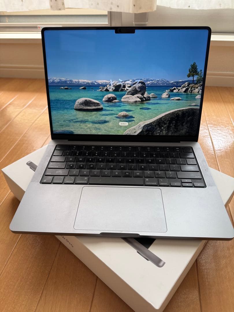 MacBook Pro M1 Pro 14インチ スペースグレイ