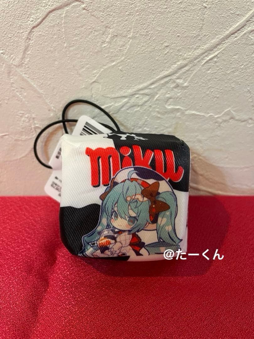 初音ミクｘチロルチョコ ミルクverフィギュア　チロルチョコチョコっとマスコット