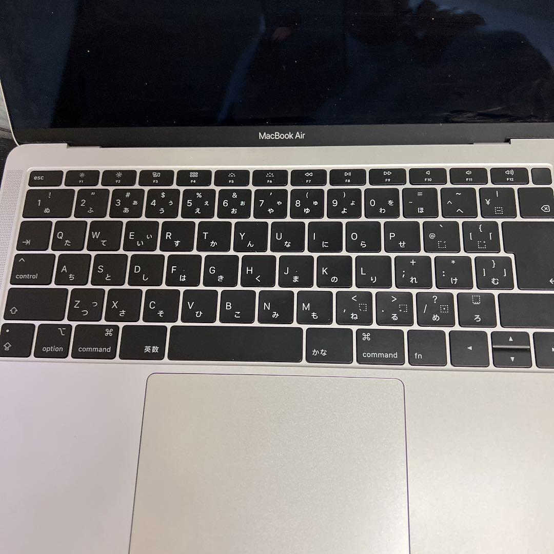 Apple 13.3インチMacBook Air 1.8GHzデュアルコア F…