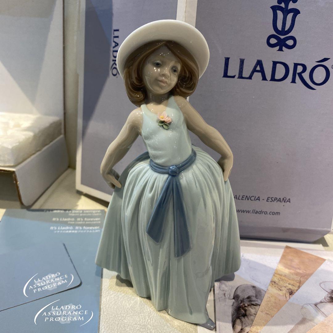 未使用品！ ☆リヤドロ☆ 可愛いロシータ フィギュリン 人形