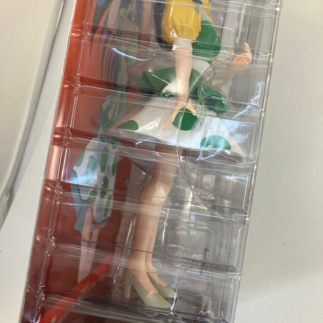 1/6　PVC　ハイクオリティーフィギュア　リン・ミンメイ　ステージ衣装2