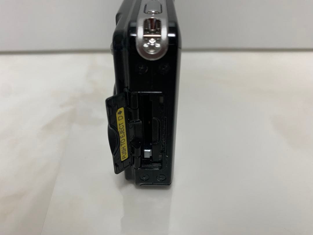 動作確認済　ニコン Nikon COOLPIX S1 コンデジ ブラック