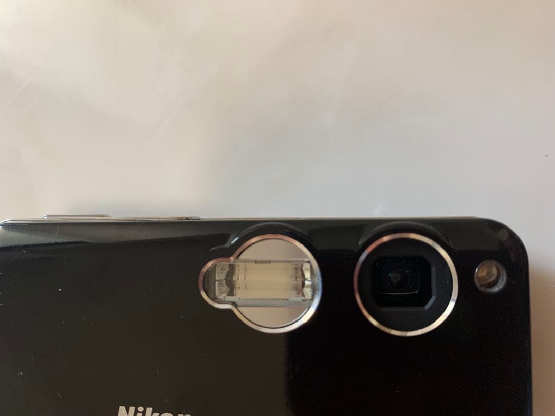 動作確認済　ニコン Nikon COOLPIX S1 コンデジ ブラック