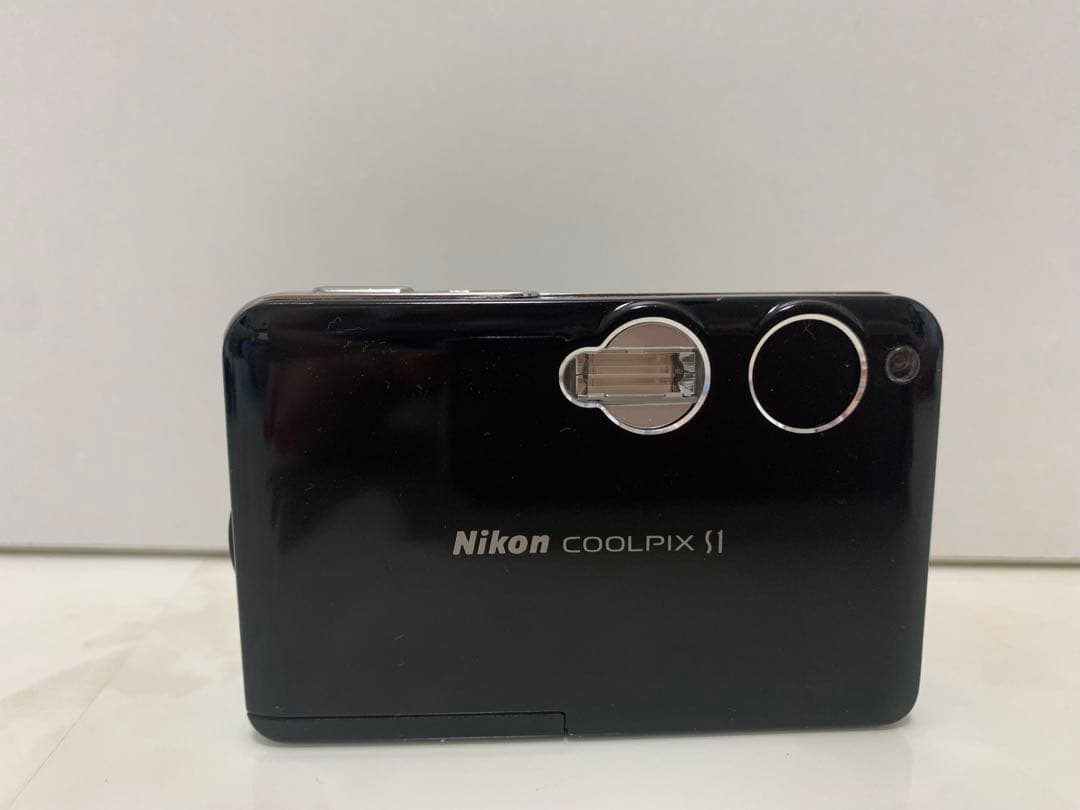 動作確認済　ニコン Nikon COOLPIX S1 コンデジ ブラック