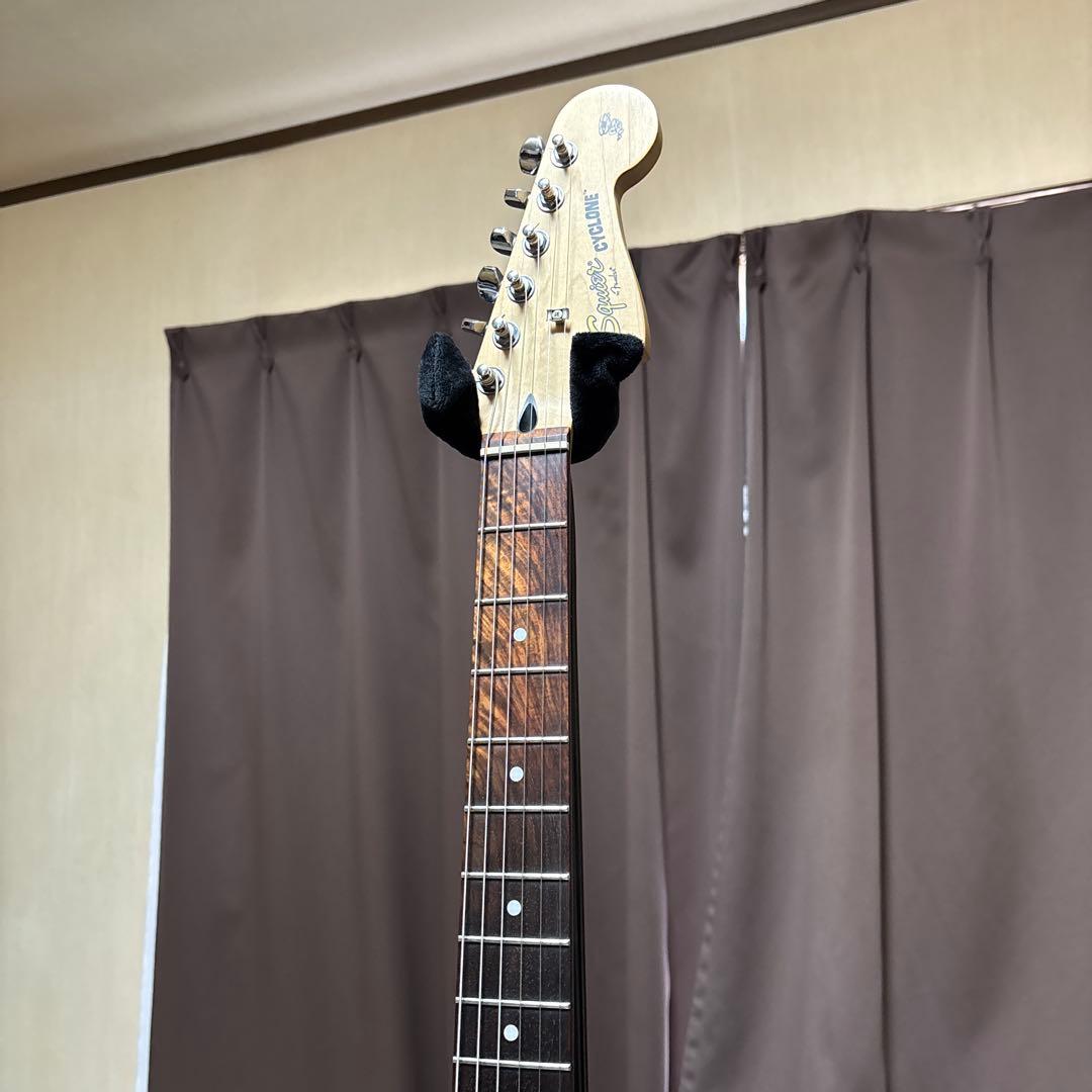 ギター Squier FSR Cyclone (2012 Edition)