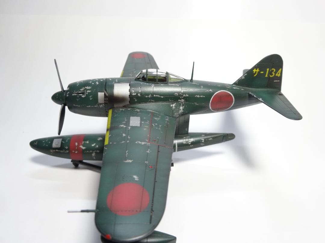 ハセガワ1/72日本海軍水上戦闘機「強風」後期型　完成品
