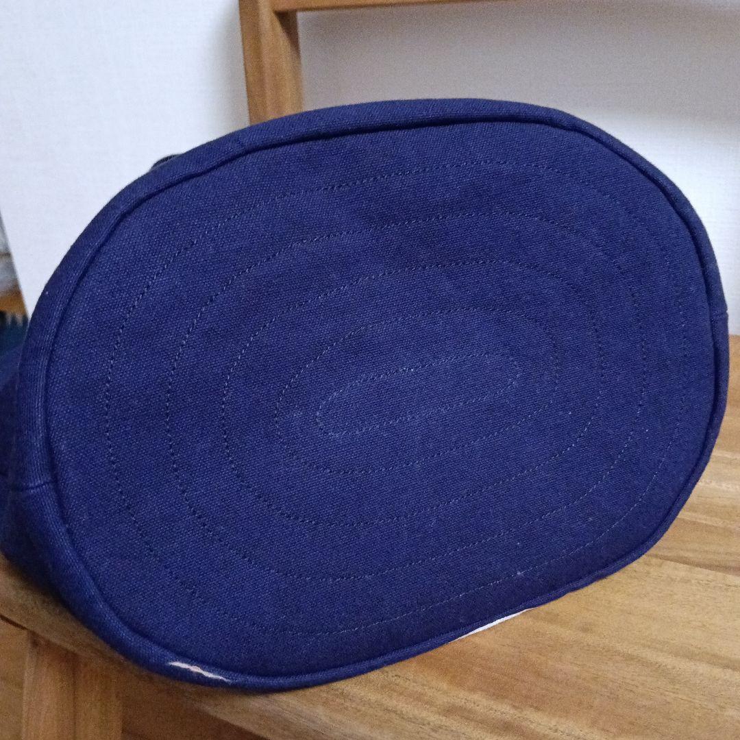 バケツ風トートバッグ　リバーシブル　ハンドメイド　前掛けリメイク