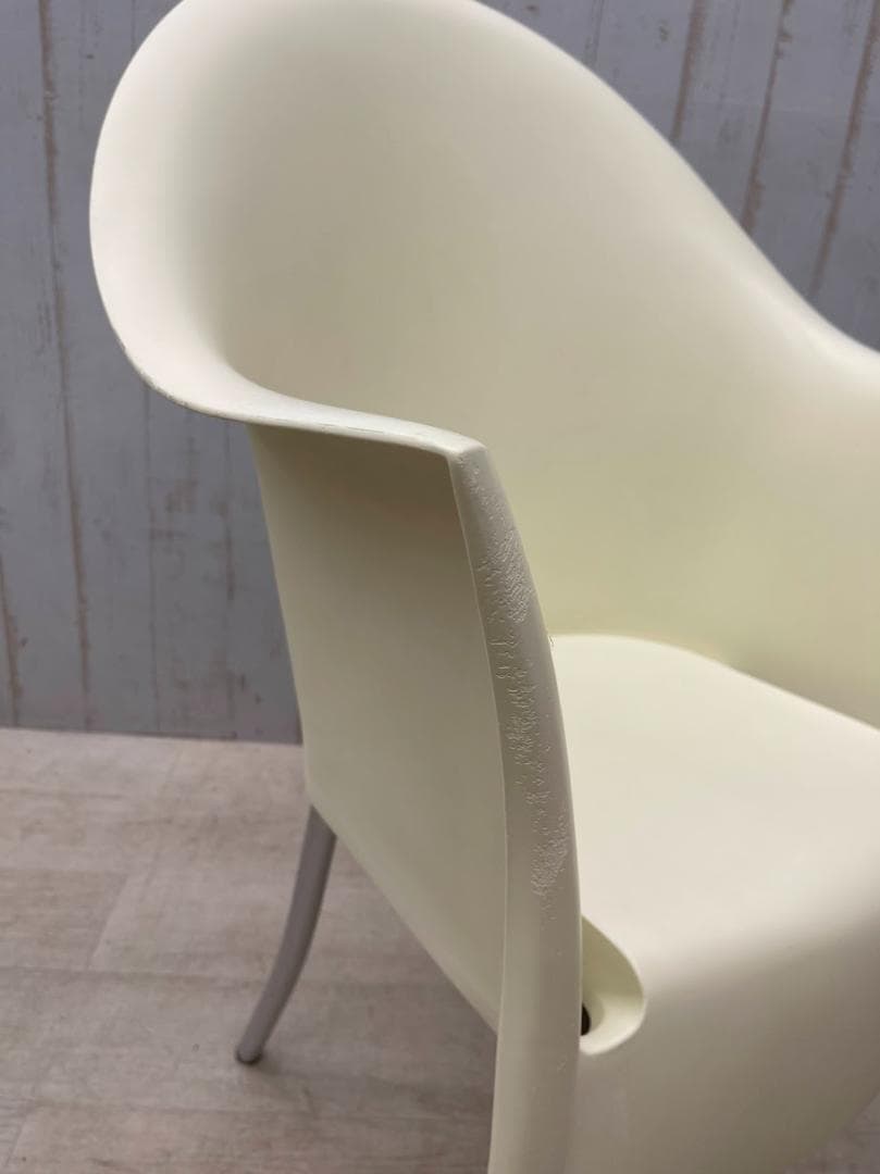 ドリアデ ロードヨー アームチェア ホワイト 2脚 スタッキング イタリア製