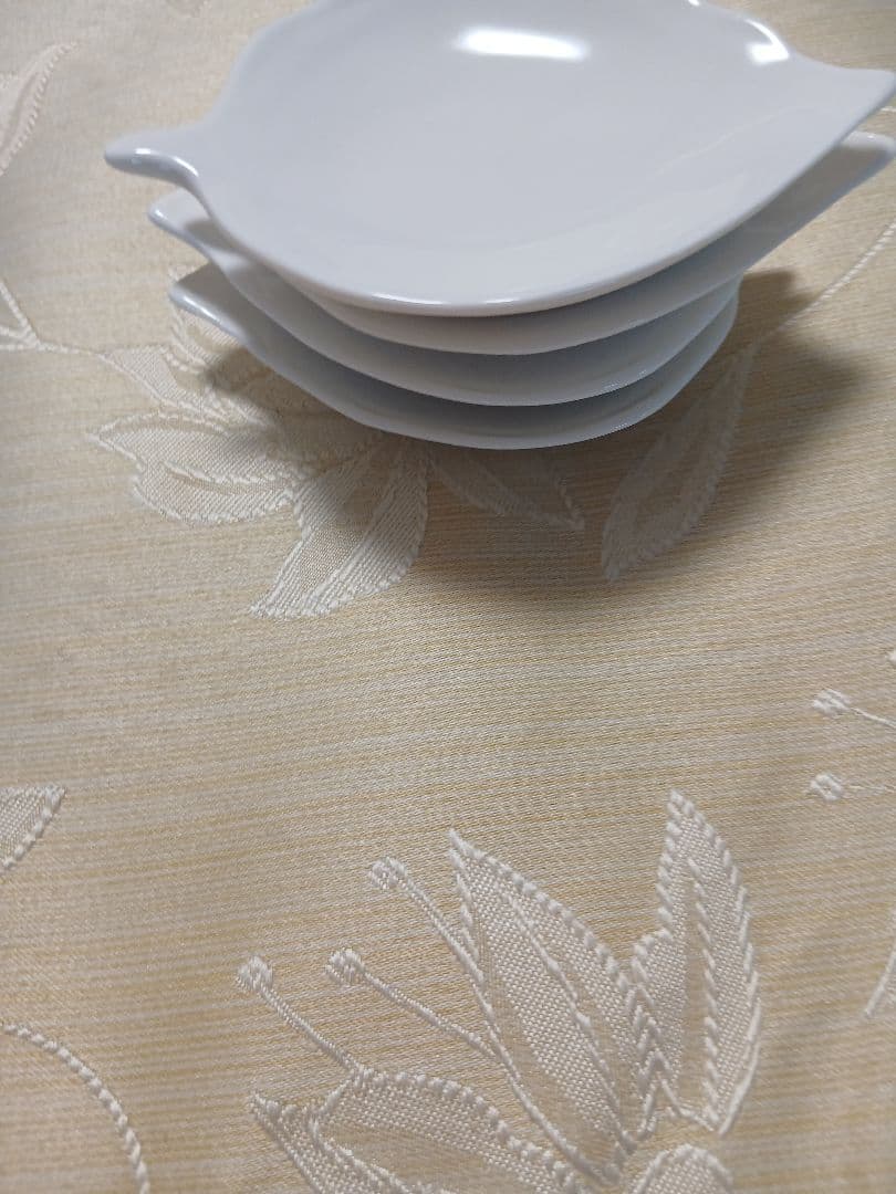 香蘭社・LE CREUSET・桂由美・ミチコロンドン・ノーブランド☆食器セット