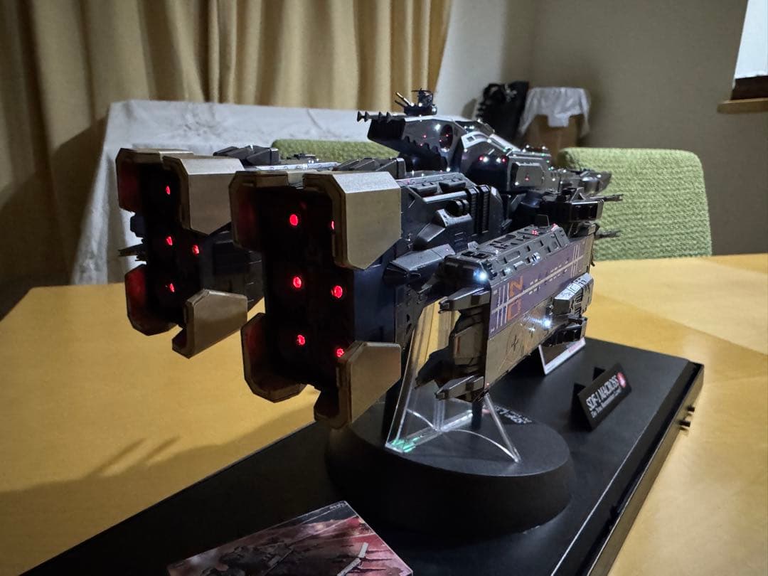 劇場版SDF-1 マクロス 1/4000改 ライティング完成品