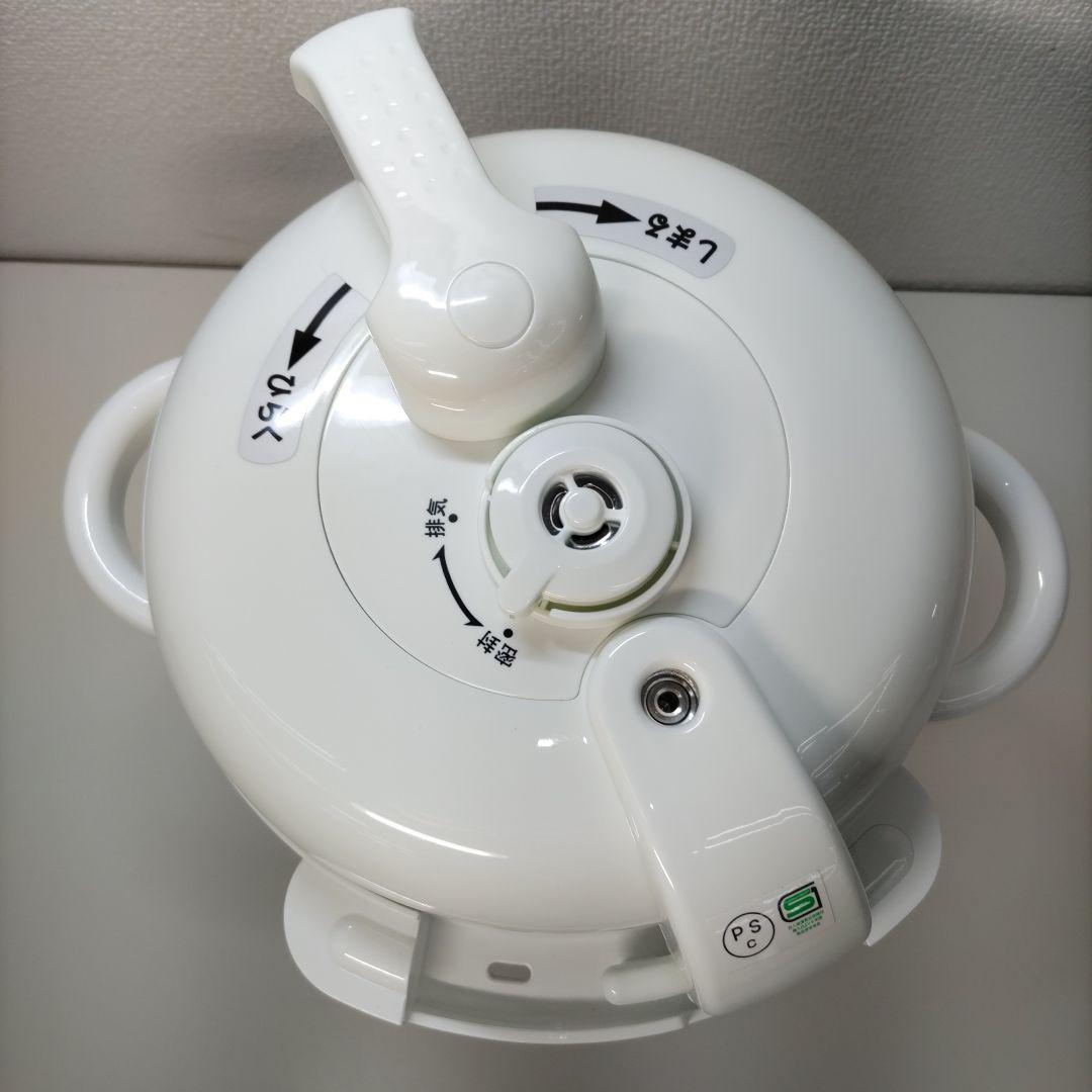 【OH242】LIVCETRA 電気圧力鍋 LPC-T12 新古品