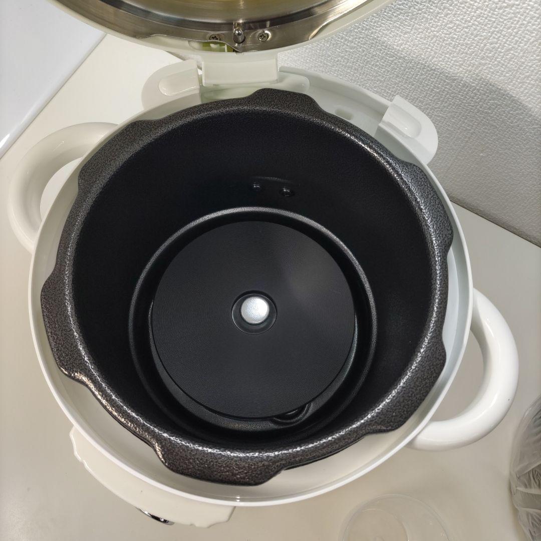 【OH242】LIVCETRA 電気圧力鍋 LPC-T12 新古品
