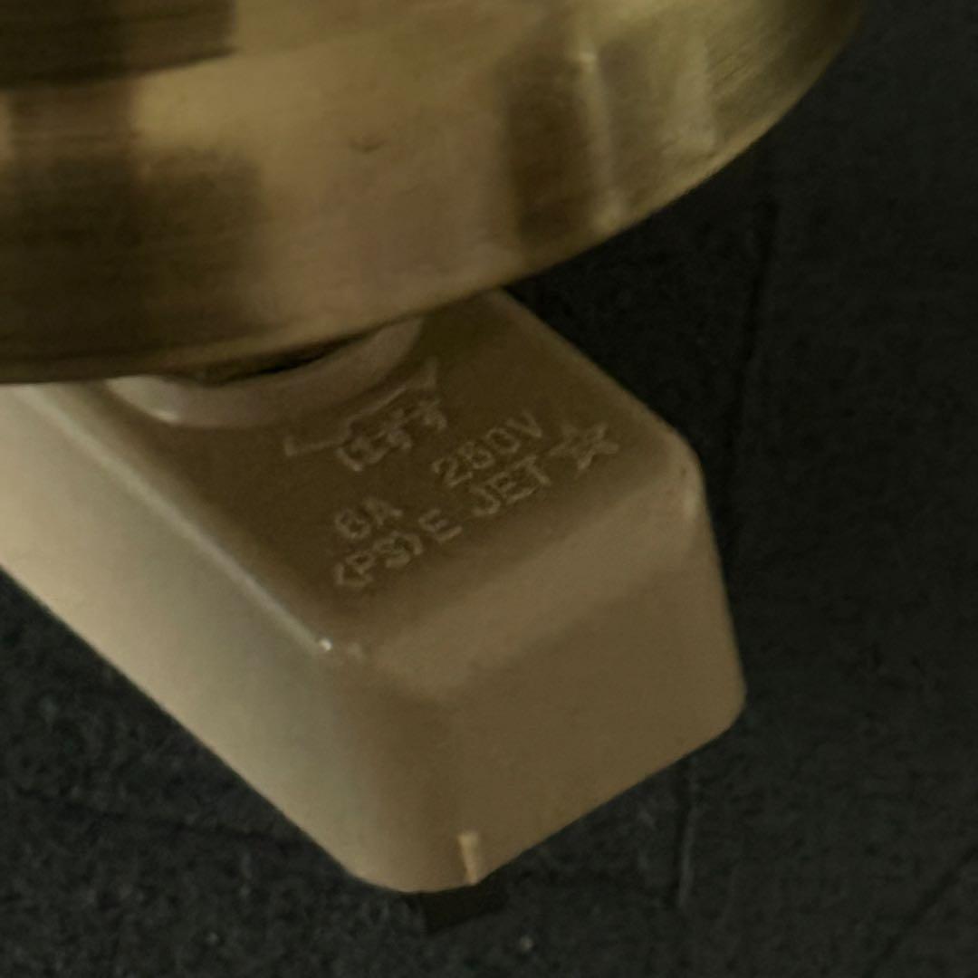 ペンダントライト　照明　ガラス