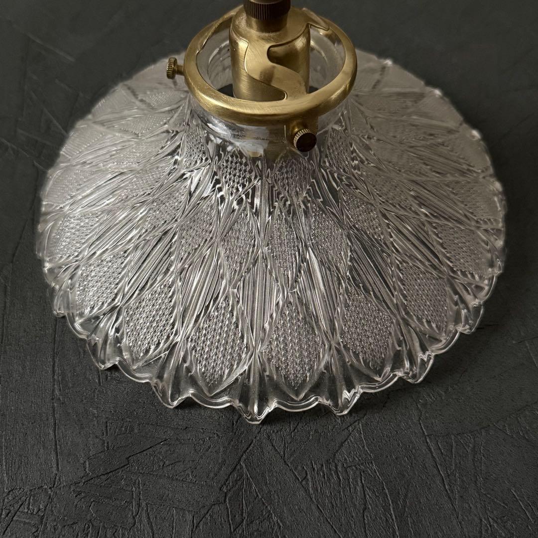 ペンダントライト　照明　ガラス