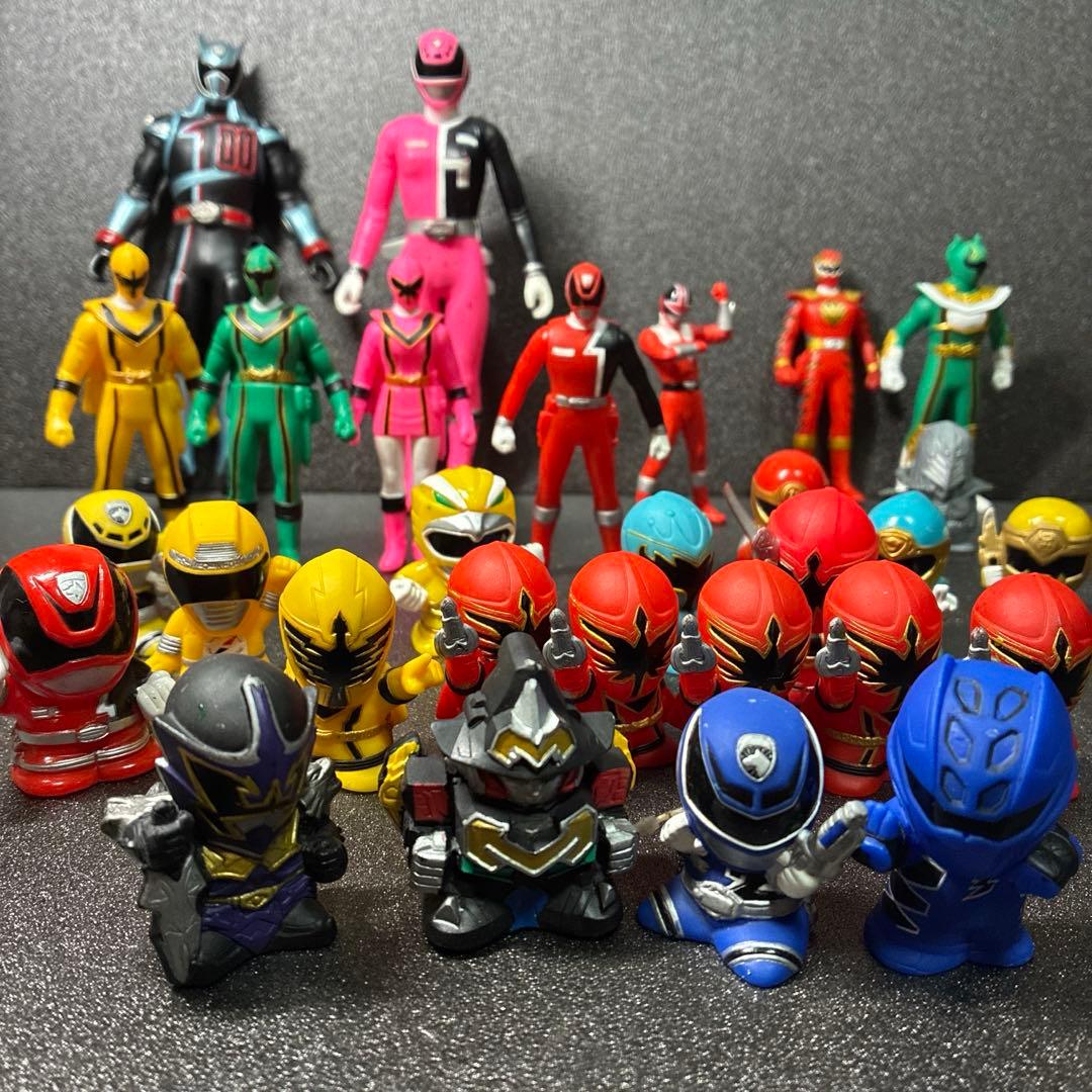 歴代戦隊ヒーローランダム28+1体