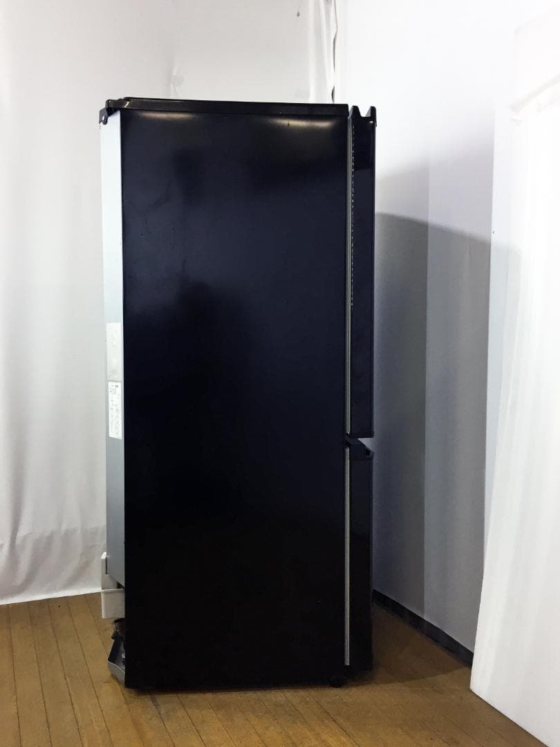 送料無料★ 三菱 146L 2ドア冷蔵庫【MR-P15S-B】