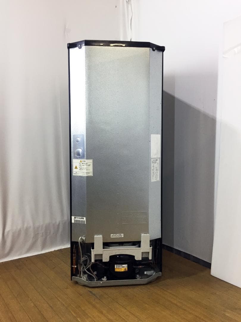 送料無料★ 三菱 146L 2ドア冷蔵庫【MR-P15S-B】