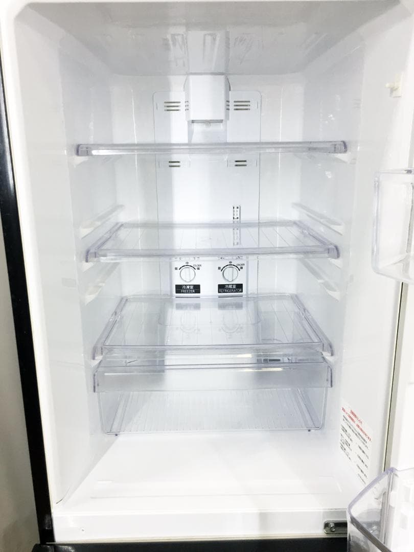 送料無料★ 三菱 146L 2ドア冷蔵庫【MR-P15S-B】