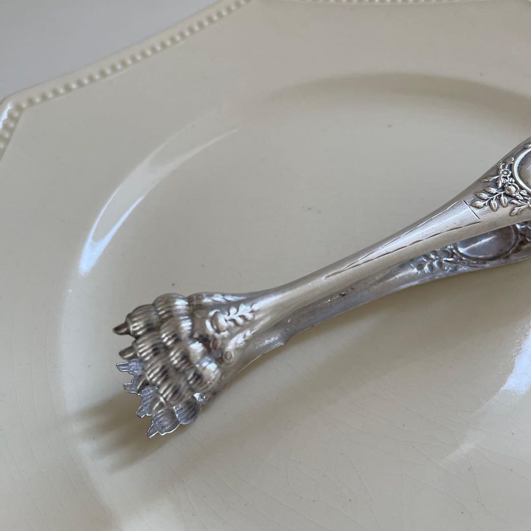 [フランス アンティーク]クリストフル獣手シルバーシュガートング刻印ありc