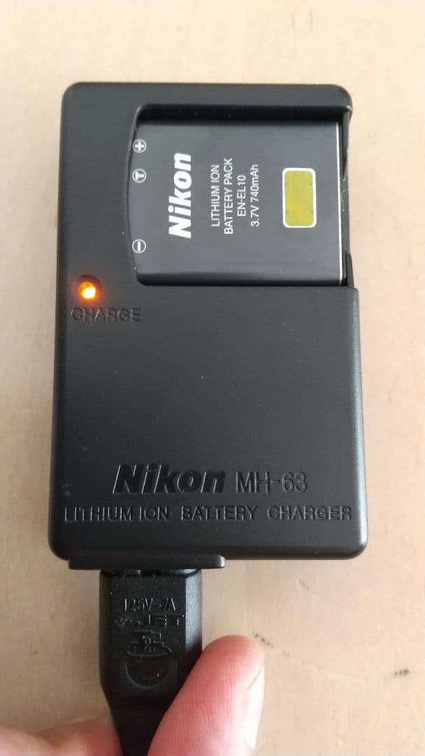 Nikon COOLPIX S500 コンパクトデジタルカメラ 通電確認済み