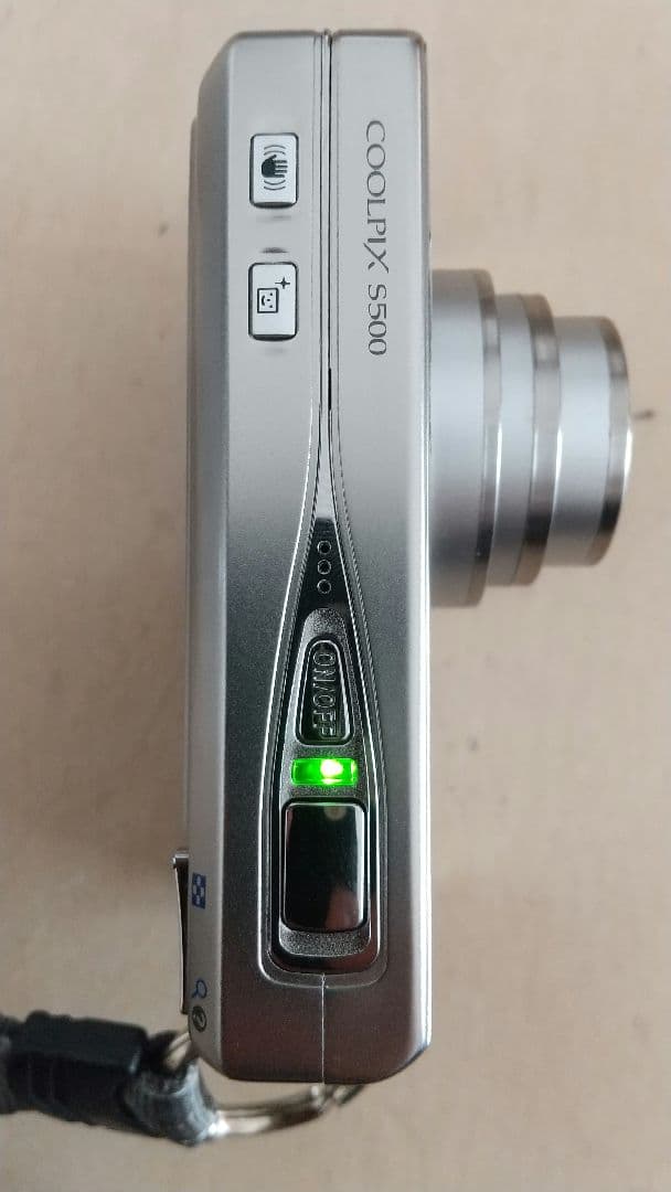 Nikon COOLPIX S500 コンパクトデジタルカメラ 通電確認済み