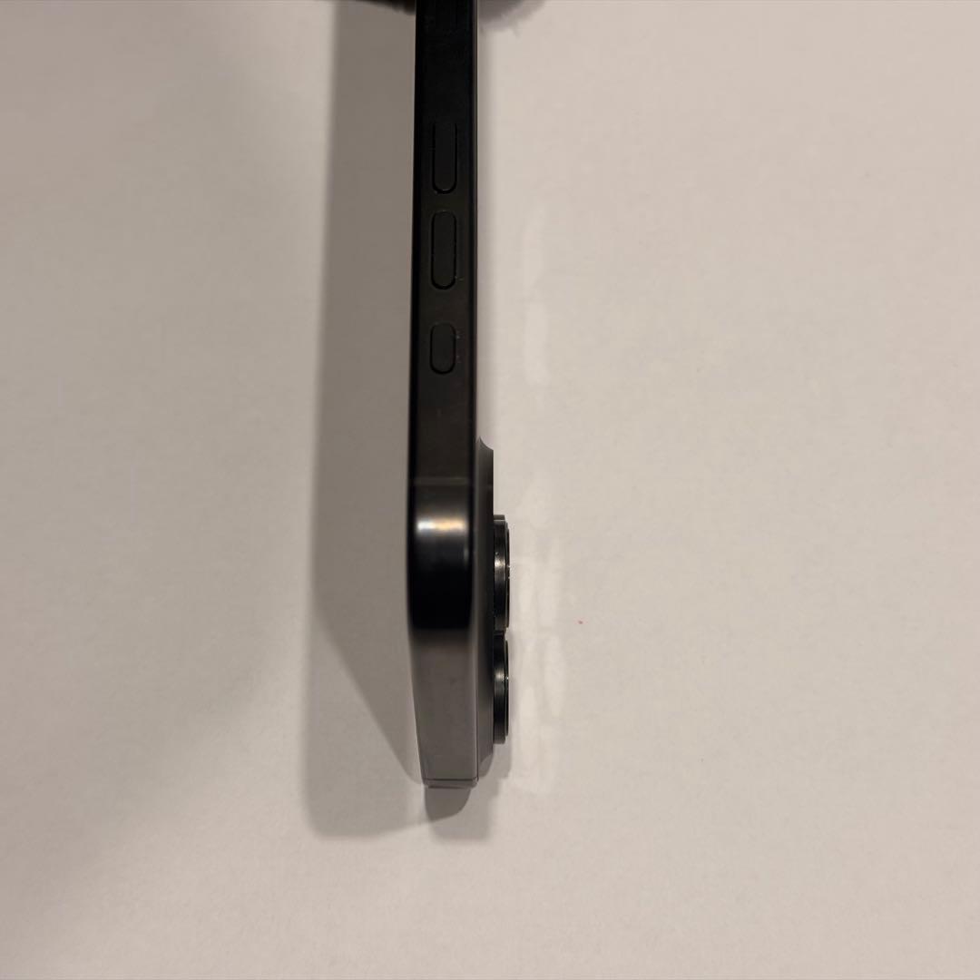 Apple iPhone 16 Pro MAX 512GB バッテリー100%