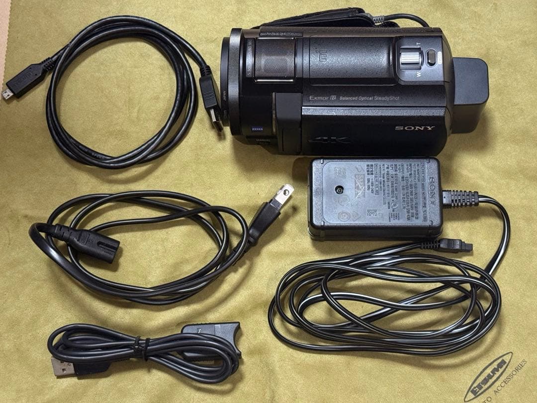 【ジャンク品】SONY　デジタル4Kビデオカメラ　FDR-AX30