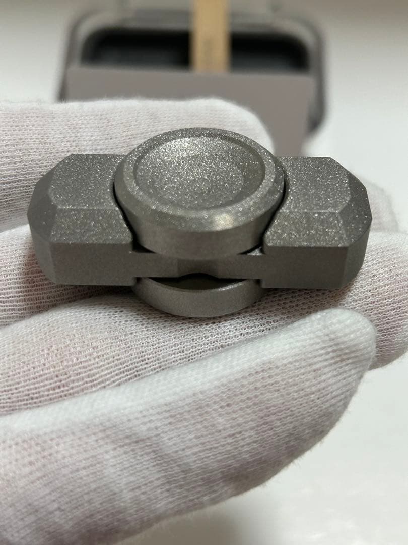 NJT ハンドスピナー SS Nebu 2.0 フィジェットトイ