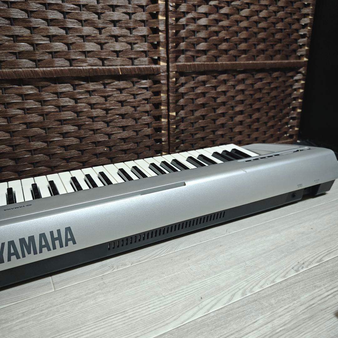 【良品】YAMAHA 電子ピアノ76鍵 Portable grand NP-30