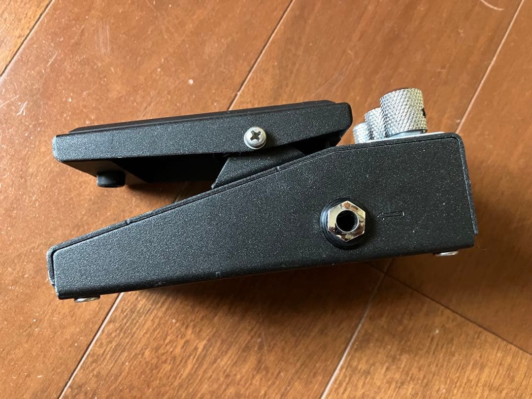 PLUTONIUM chi-wah-wah ワウペダル