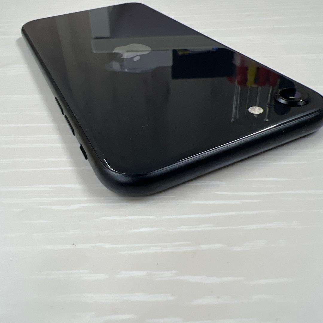 iPhoneSE2 第二世代 128GB SIMフリー