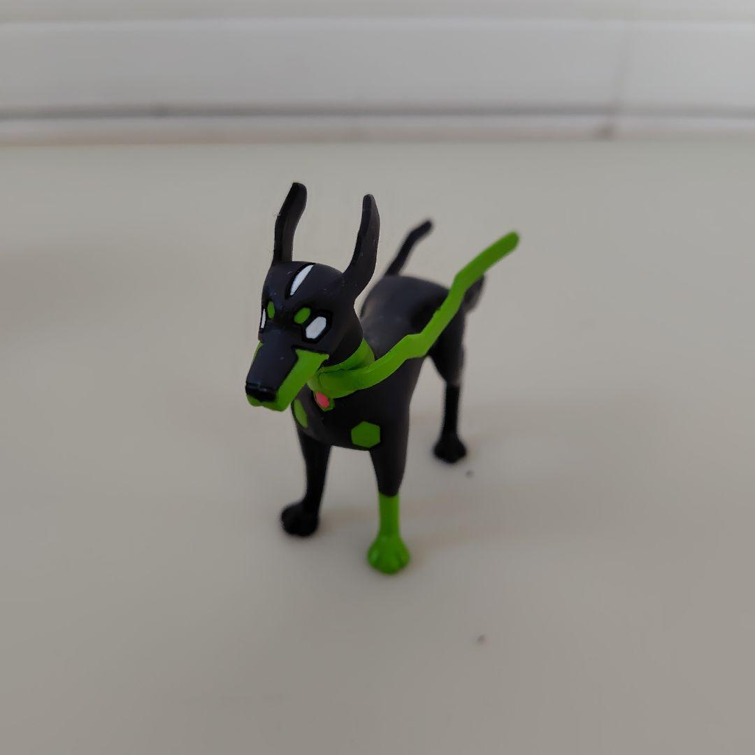 ポケモン　ジガルデ　４点セット