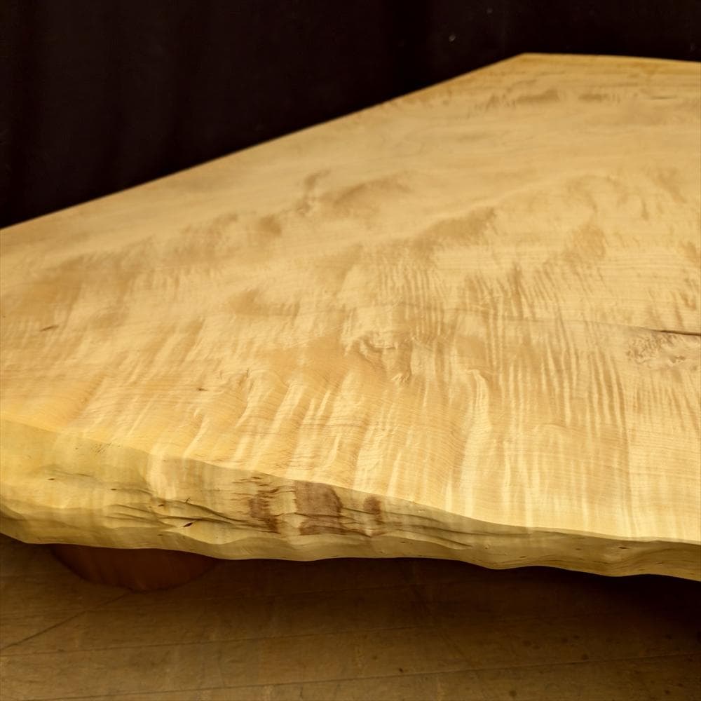 無垢　栃　トチ　縮杢　ちぢみもく　１枚板　丸太脚　座卓　テーブル　ローテーブル