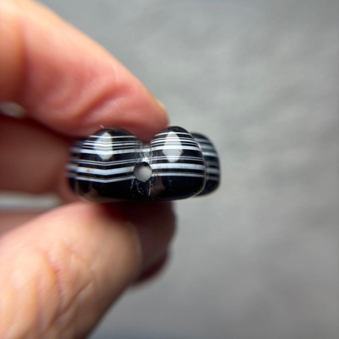 天眼瑪瑙　お花彫り　10-112