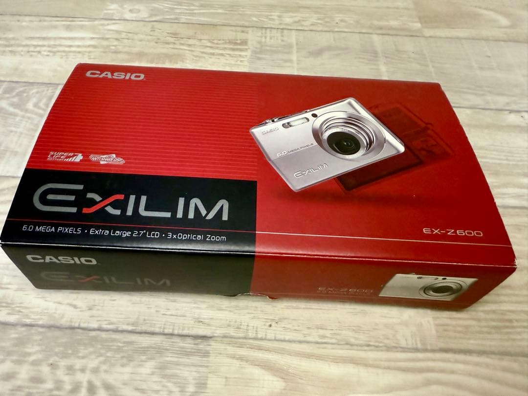 EXILIM ZOOM EX-Z600 （シルバー）
