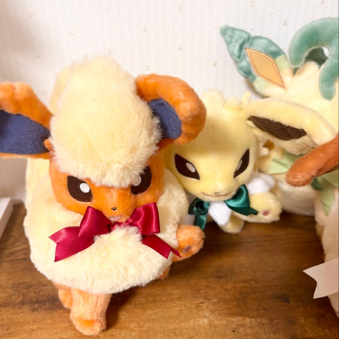 イーブイコレクション ぬいぐるみ　ポケモンセンター 4体セット