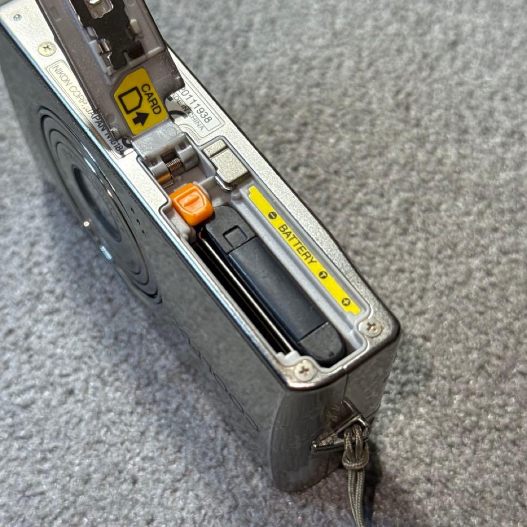 ☆動作OK オールドコンデジ Nikon coolpix S510