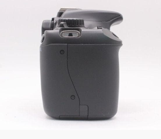 【ジャンク品】Canon EOS Kiss X50 デジタル一眼レフカメラ