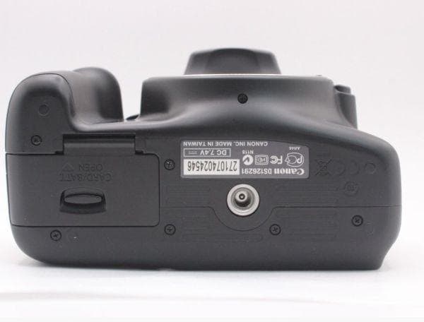 【ジャンク品】Canon EOS Kiss X50 デジタル一眼レフカメラ