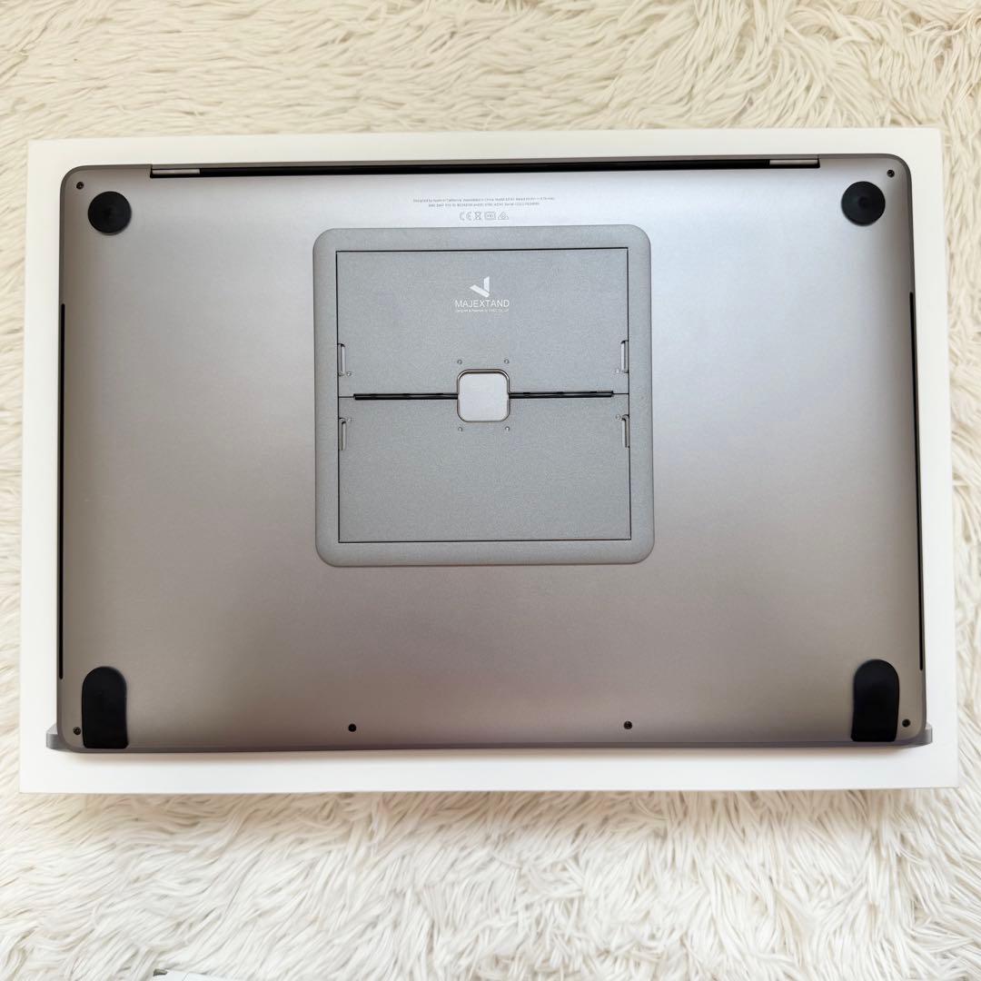 MacBook Pro 16インチ 2019 / i9 / 16GB /1TB