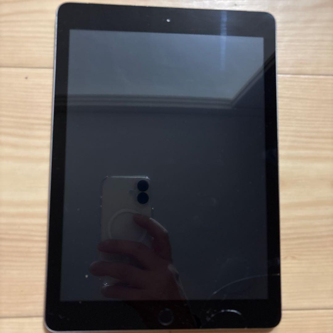 ipad (第6世代) 訳あり 日常使用可能