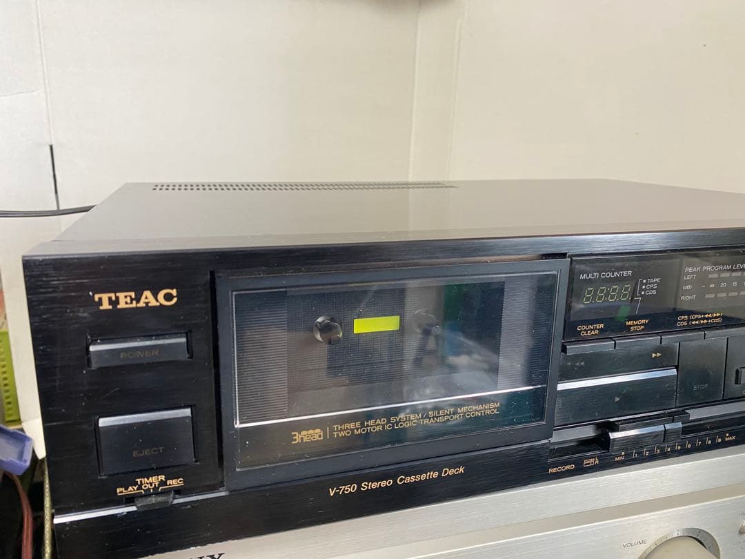 TEAC V-750 カセットデッキ
