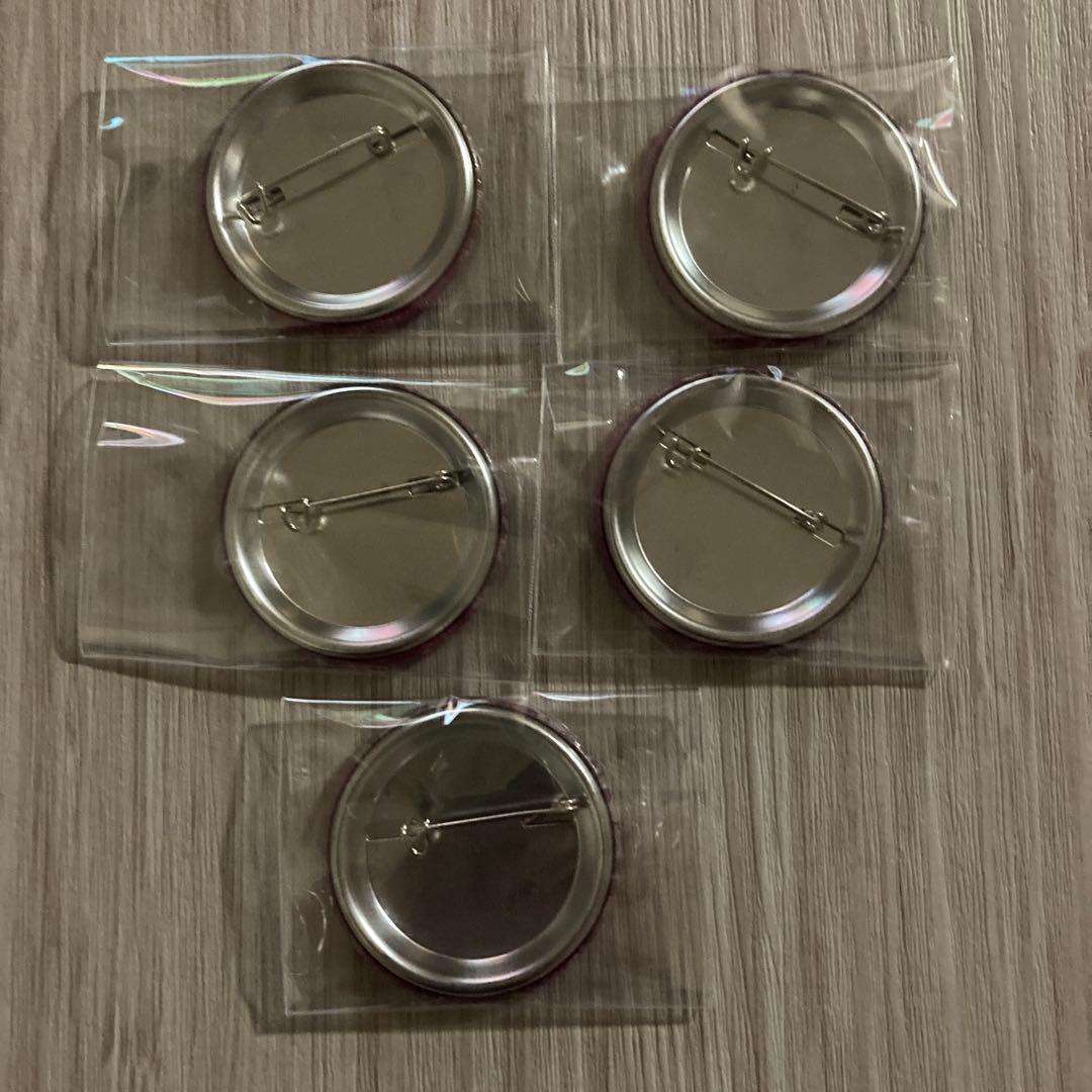 鬼滅の刃 刀鍛冶の里編 絵巻 カフェ 缶バッジ 甘露寺蜜璃 禰豆子