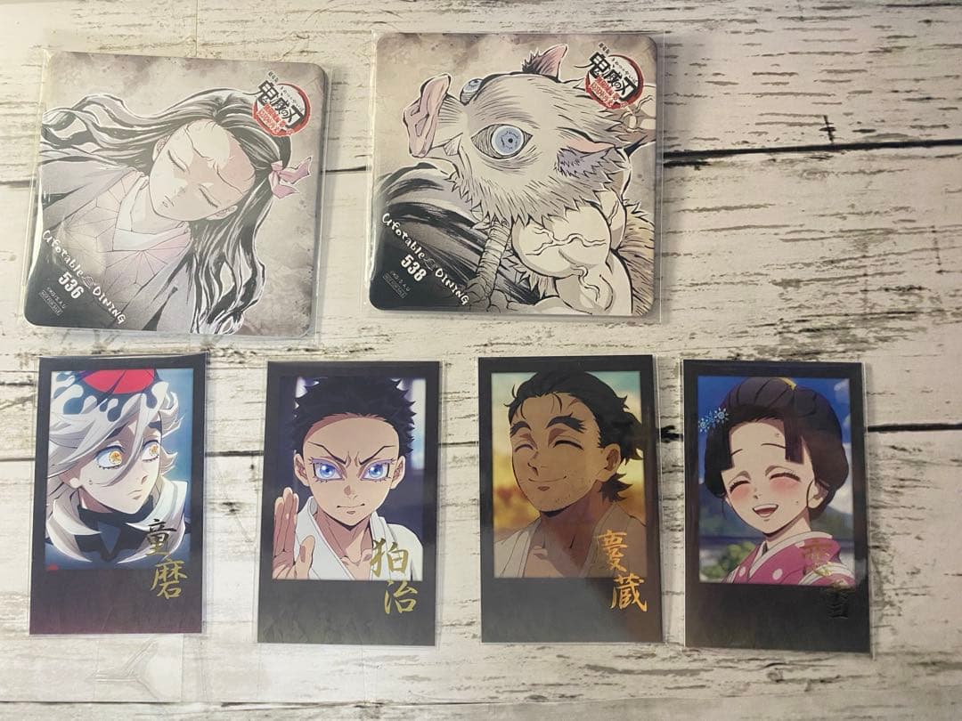 鬼滅の刃 コースター 缶バッジ 無惨 童磨 黒死牟 カード クリア チェキ くじ