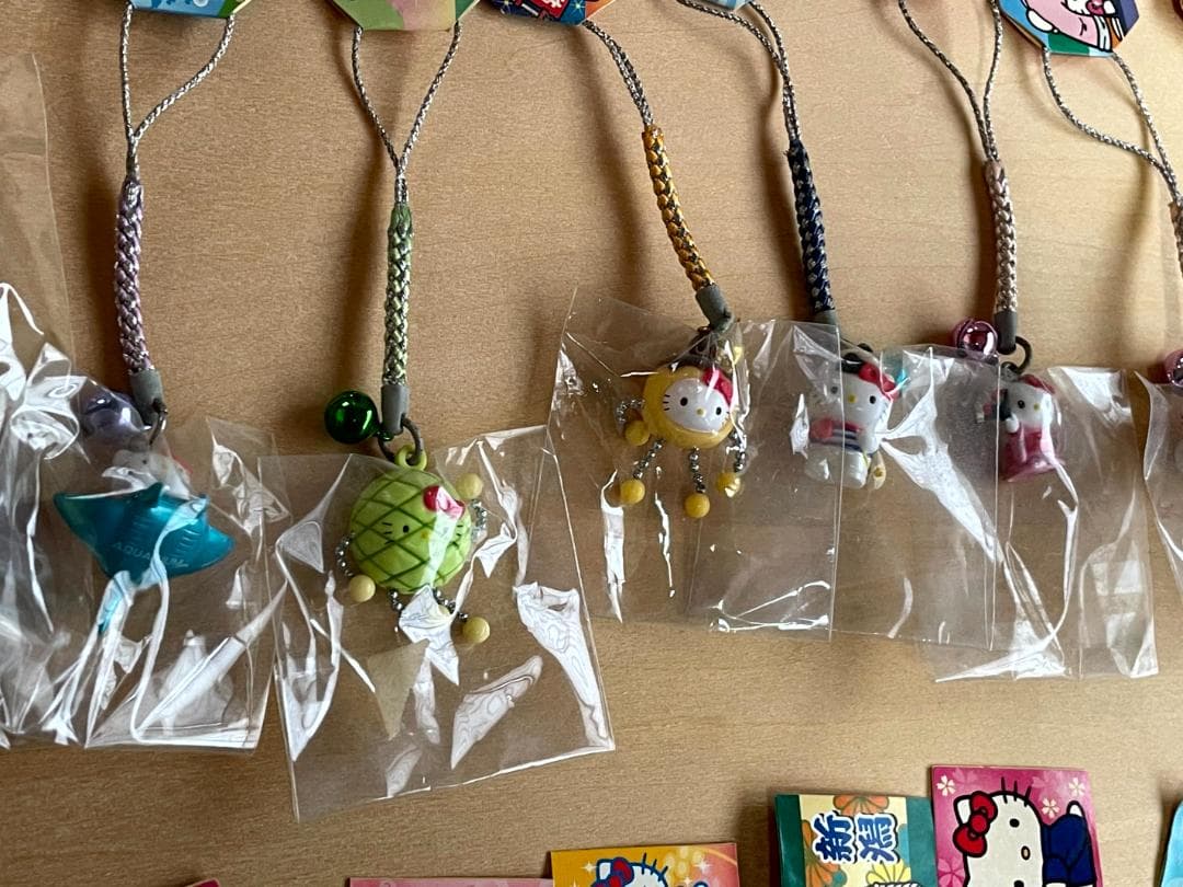 経年劣化品　ご当地キティ ハローキティ　根付けストラップ まとめ売り