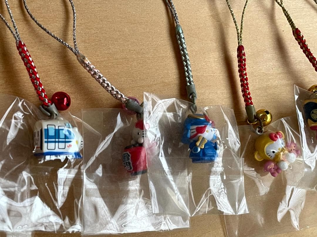 経年劣化品　ご当地キティ ハローキティ　根付けストラップ まとめ売り