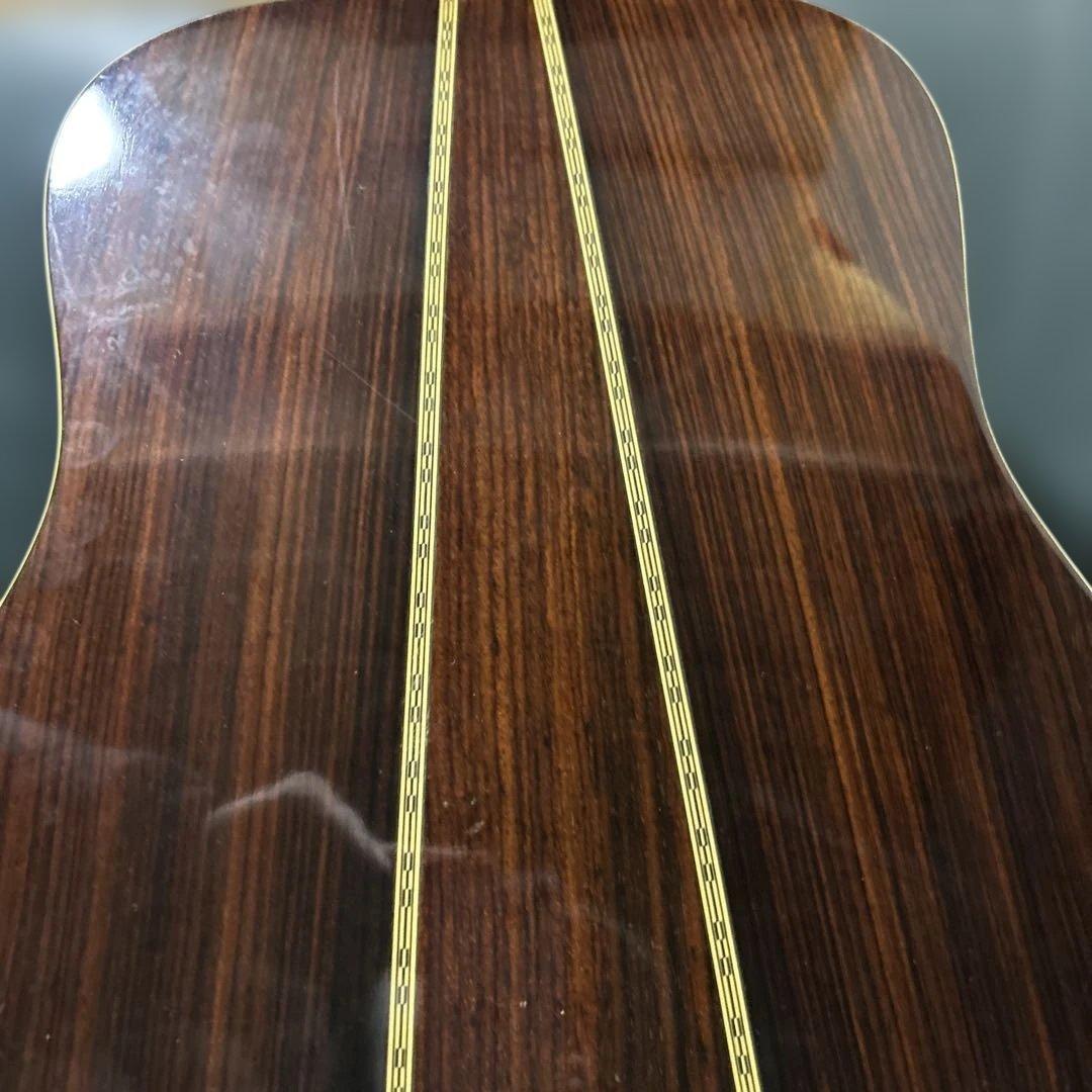 ヤマハ　YAMAHA アコースティックギター　FG-302