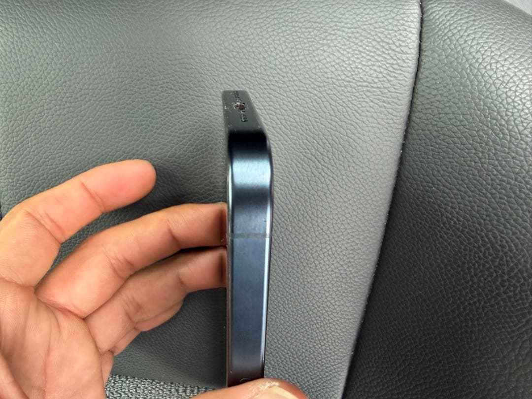 Apple iPhone 15 Pro ブルーチタニウム sim フリー